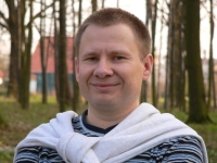 Piotr Domanski - din engleză în poloneză translator
