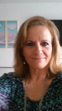 Lourdes Acuña - English to Spanish translator