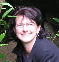 AnitaKazis - lett - angol translator
