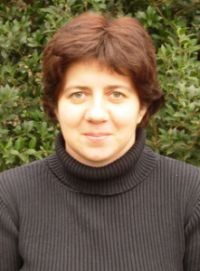 Dora Miklody - English to Hungarian translator