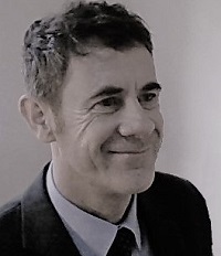 Peter Ross - thai - angol translator