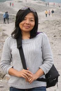 Evi M. Kasimoen - Indonesian to English translator