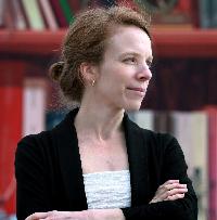 Johanne Benoit-Gallagher - din engleză în franceză translator