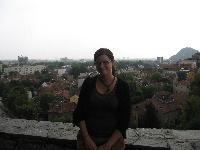 Katie Botezatu - rumunština -> angličtina translator