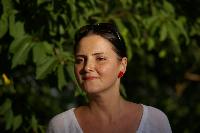 Iulia Zveghintev - English to Romanian translator