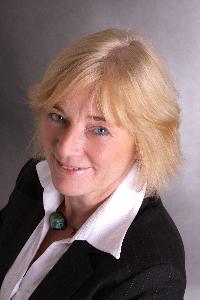 Karin Sander - din engleză în germană translator