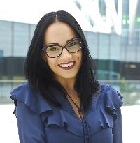 Sara Ruela - angol - portugál translator