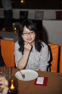 YIYI HUANG - Japanese to Chinese translator