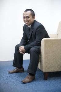 Ahmad Nizam Ismail - inglês para malaio translator