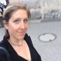 maddalena deichmann - English to Italian translator