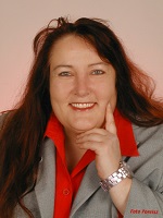 Viola Schöpf - 英語 から ドイツ語 translator