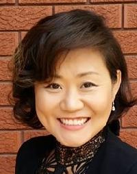 Gina Park - angol - koreai translator