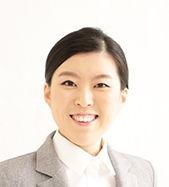 Anne Lee - angol - koreai translator