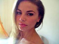 elonahila - English to Italian translator