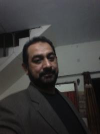 Nadeem A Khan - din engleză în urdu translator
