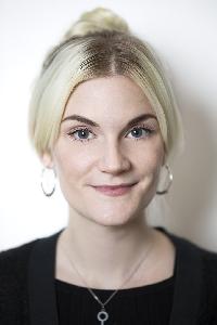 Mikaela Karlsson - English to Swedish translator