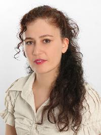 Arzu Durukan - 英語 から トルコ語 translator