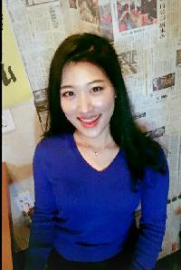 Seula Yun - din engleză în coreeană translator