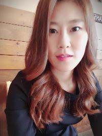April Lee - inglês para coreano translator