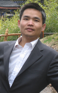 H. J. Zhang - English to Chinese translator