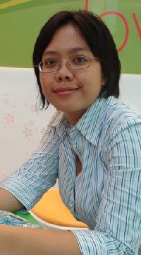 Selvi Saroinsong - English to Indonesian translator