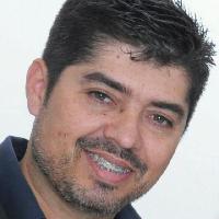 Marcelo Gonçalves - Portuguese to English translator