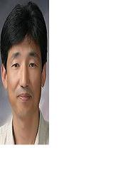 Yong-suk Choi - Engels naar Koreaans translator