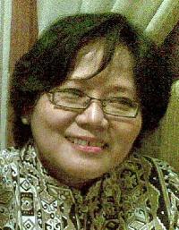 Kemala Dewi - indonéština -> angličtina translator