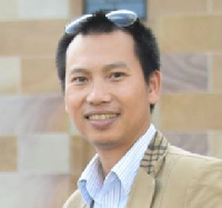 Huy Nguyen - English to Vietnamese translator