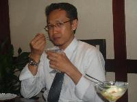 Jujun Junaedi - japonés al indonesio translator