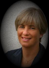 Barbara von Ahlefeldt-Dehn - 英語 から ドイツ語 translator