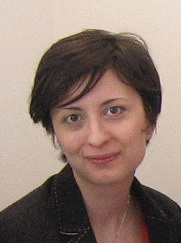 Iulia Negru - román - olasz translator