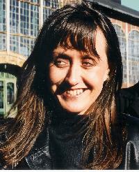 Helen Shiner - Deutsch > Englisch translator