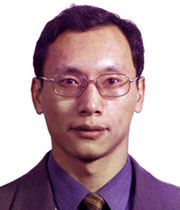 Kun Huang - 英語 から 中国語 translator